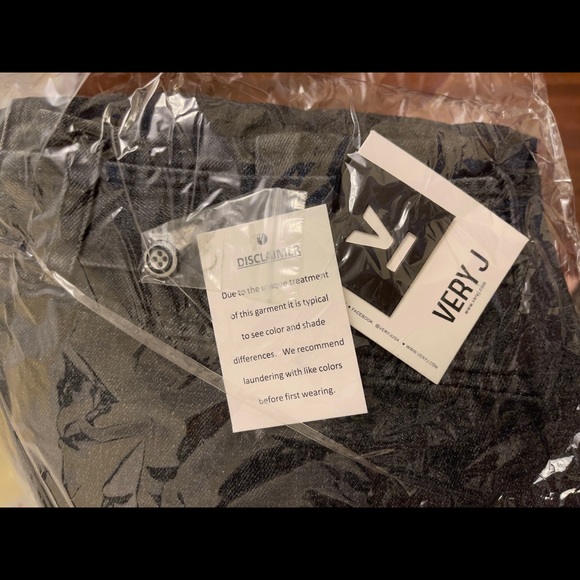 NWT VERY J Belted Bow Zip Button Relaxed fit Baggy Black Denim Jeans - Picture 7 of 7